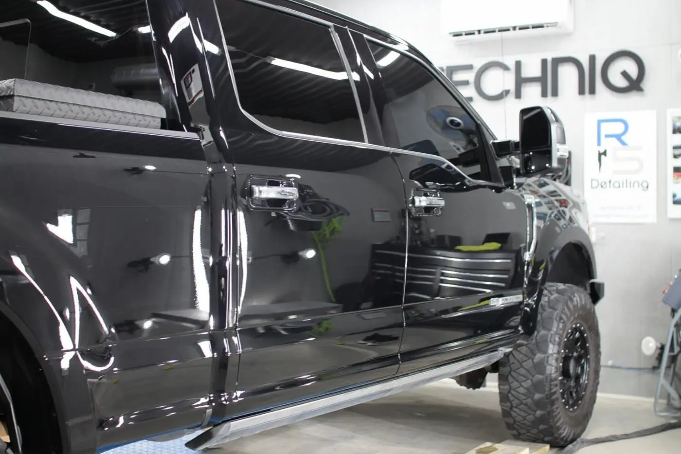 Black Ford F-250 Super Duty detailed by Derrick's Details in Austin, photo 4 of 16