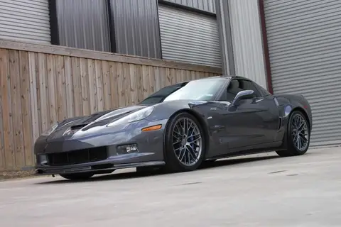 Gray Corvette C6 ZR1 detailed by Derrick's Details