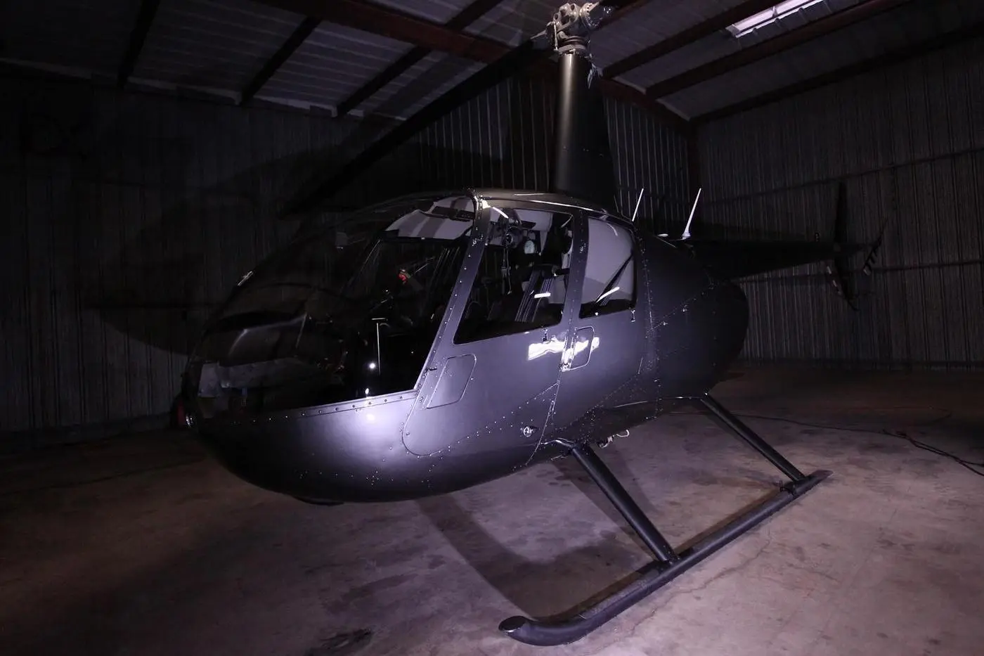 Robinson Helicopter detailed by Derrick's Details in Austin, photo 4 of 5