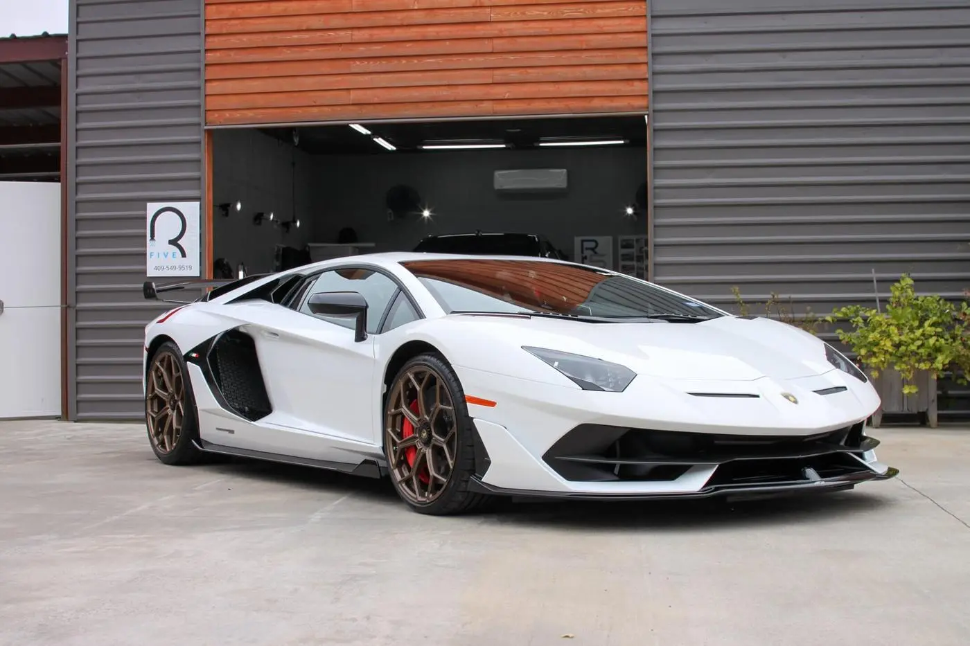 White Lamborghini Aventador SVJ detailed by Derrick's Details in Austin, photo 1 of 16