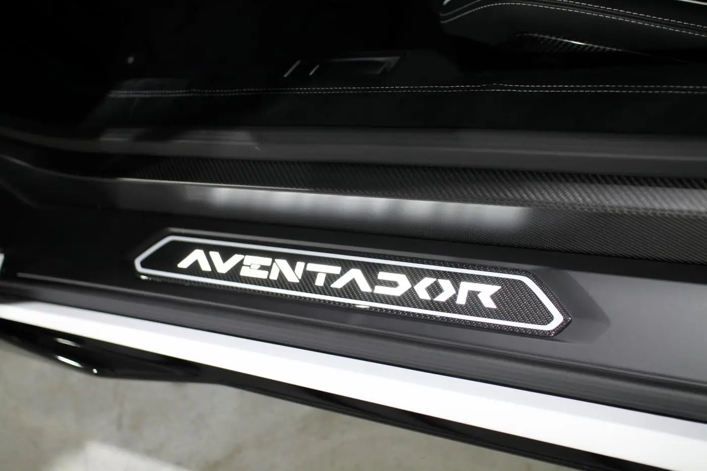 White Lamborghini Aventador SVJ detailed by Derrick's Details in Austin, photo 14 of 16