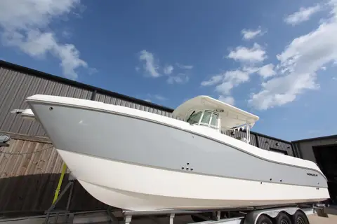 Worldcat Boat detailed by Derrick's Details